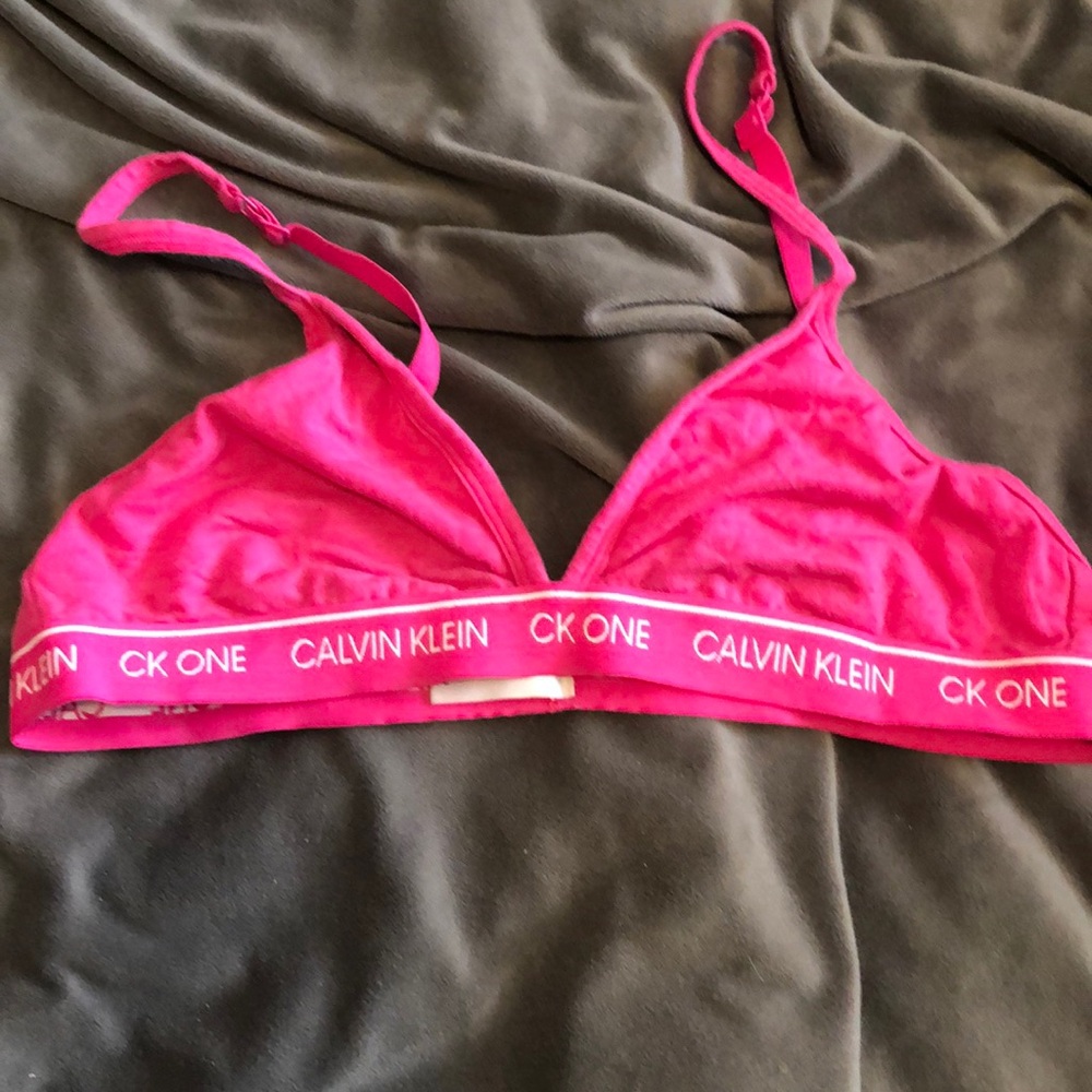 Calvin Klein Bralette size large